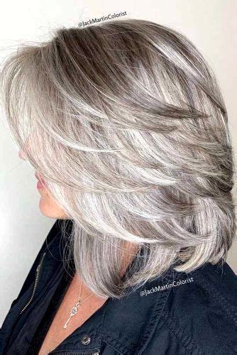 Short thick hair is modern, versatile and stylish. Kapsels halflang haar laagjes 2020