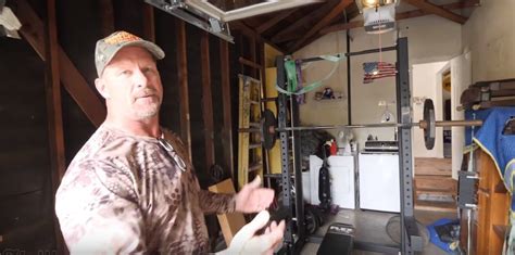 Stone cold steve austin (born steven james anderson; Steve Austin House / 7 Beaters In Stone Cold Steve Austin ...