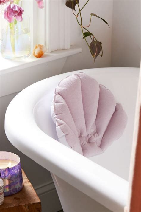 The price of gel soft bathtub neck pillow from china is based on the bulk order quantity. Seashell Bathtub Neck Pillow in 2020 | Neck pillow ...