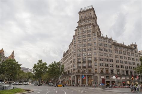 Spain became a member of the international bank for reconstruction and development — the world bank — in 1958 and was a borrower until 1977. Spanische Bank Barcelona Spanien Redaktionelles Bild ...