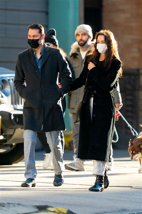 Her main source of income is her various film and tv show projects. Katie Holmes and Emilio Vitolo Jr - New York 01/10/2021 • CelebMafia