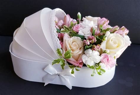 Recipients were thrilled, it was really our skilled florists use the freshest blooms to create a miniature bouquet that sits inside the card. How to Select Best Flowers for a Newborn Baby | EDM Chicago