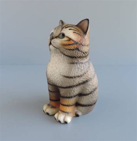 Porcelain & pottery:harvey knox:house of global art, shop: Vintage Harvey Knox Kingdom Cat Figurine Hand Painted ...