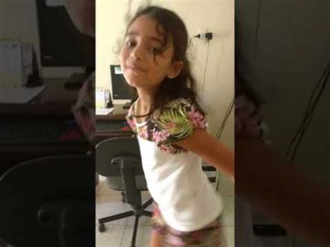 This is meninas dançando funk(1) by muti loucaso on vimeo, the home for high quality videos and the people who love them. Menina dançando amo tocon sita - YouTube