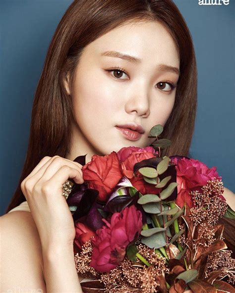 이성경 / lee sung kyung profession: Lee Sung-kyung Image #121816 - Asiachan KPOP Image Board