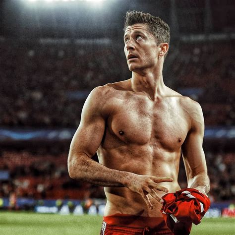 Profile page for bayern münchen player robert lewandowski. R L 9 💪 #lewandowski #robertlewandowski #abs #muscles # ...