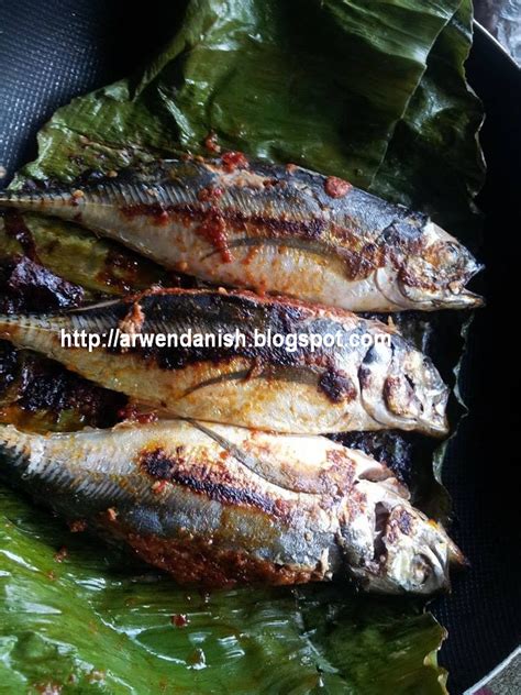 Resepi ikan bakar sweet sour via recipepes.com. Resepi Ikan Cencaru Sumbat Bakar Simple - Resep Bunda Erita