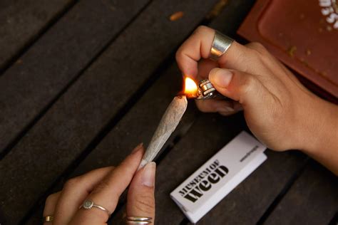 If your body is reacting badly to gluten, that reaction most likely will show up in your celiac disease blood tests. How Long Does Weed Stay in your Urine • Stoners Rotation