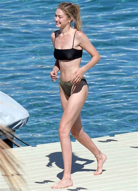 Jelena noura gigi hadid (born april 23, 1995) is an american model. Gigi Hadid wears bikini in Greece | Gigi hadid bikini ...