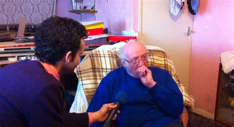 Wife just text me this. A Husband Breaks Down In Tears After Lost Voicemail ...