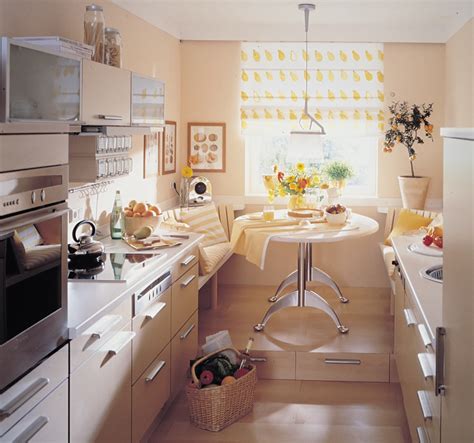 Come arredare una cucina piccola idee consigli foto donna moderna. Cucine piccole - Rifare Casa