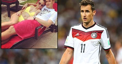 Мирослав клозе (miroslav klose), клозе голы германия (klose goals germany), клозе рекорд голов чемпионат мира (klose record most goals in world cup). Miroslav Klose: Liebesurlaub mit Ehefrau Sylwia | BUNTE.de