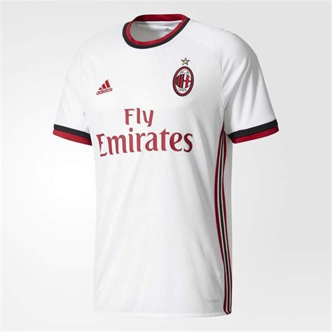 Whether you or someone you love has cancer, knowing what to expect can help you cope. Voici le maillot extérieur de l'AC Milan 2017/2018.