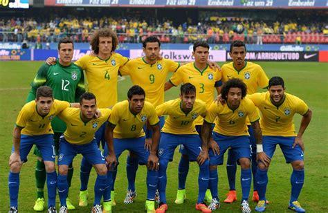 Ederson ganha chance de tite e será titular contra venezuela. Na marca do pênalti: o 2014 da Seleção Brasileira - Surto ...