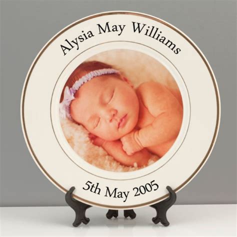 Everyone loves receiving personalised photo gifts. Personalised Photo Plate | The Gift Experience