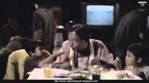 Iklan raya malaysia dan indonesia yang sangat mengharukan dan sedih. Iklan Raya Petronas 2001: Ombak Jahat - YouTube