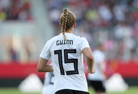 She plays as a midfielder for fc bayern munich in the bundesliga and the german national team. Giulia Gwinn : Latest News, Breaking News Headlines ...