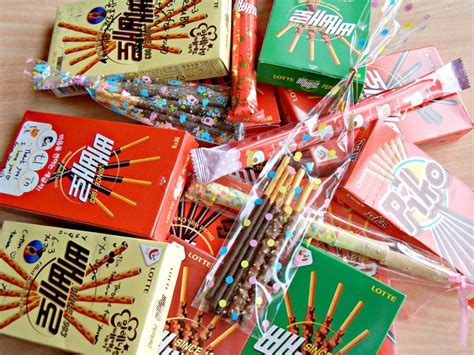 Will make a person skinny, just. Pepero Day ♥♥♥ 빼빼로데이 ♥♥♥11/11 - My Korea Trip