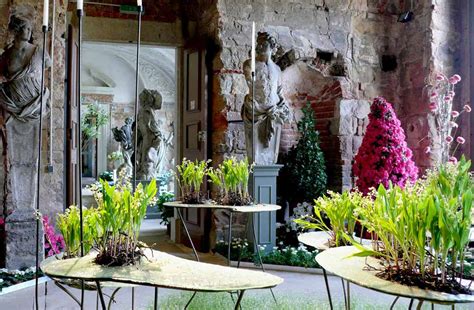 Das palais im grossen garten dresden von martin lindberg via. Engel Touren - Frühlingsblumenschau im Palais im Grossen ...