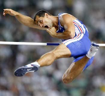 S'il a abandonné ses rêves olympiques, il rêve de conclure sur un podium. Épinglé sur Sport