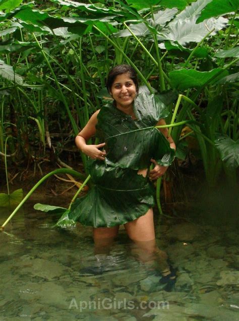 9 months ago 24:15 xozilla yoga flexible fun milf time. Desi Naked Girl Outdoor - PORN Gallery