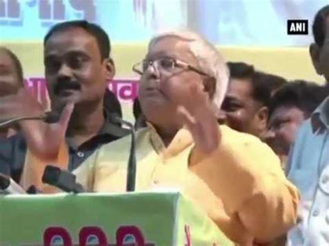 Lalu prasad yadav is sentenced to spend next 3.5 years in jail only but as he appeared for a special hearing in a cbi court related to his fodder scam, he seems least dejected. Lalu Prasad Yadav Ft Narendra Modi Meme - YouTube