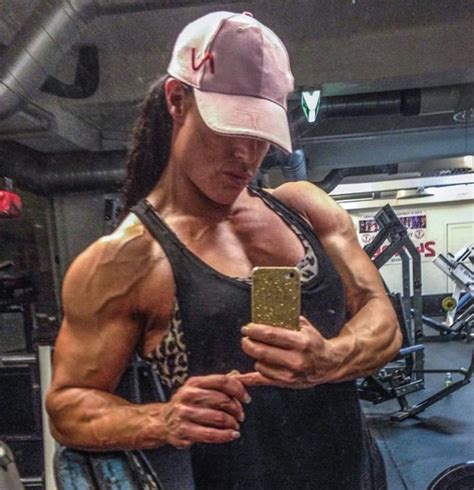 Men calle halfvarsson ser fortsatt den norska veteranen… Marthe Sundby (4 photos) | girlymuscles.com