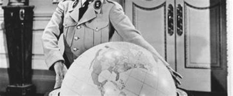 Charles chaplin, paulette goddard, jack oakie and others. The Great Dictator movie review (1940) | Roger Ebert