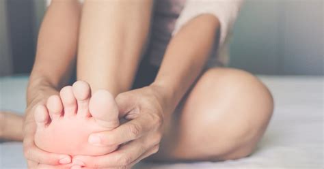 When suffering from tired feet there is nothing like a good foot massage. DIY Foot Reflexology: How To Use It For Better Sleep