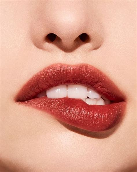Sometimes individuals become so used to biting lips that they might not notice the habit until there is damage to the lips. Beauty and Makeup Hacks - How To Make Lips Bigger ? | Lip ...