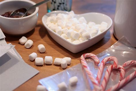 Folgende arbeitsblätter sind zum kostenlosen download verfügbar (pdf dateien). Schneemann Suppe Text Als Pdf : Schneemann Schokolade Von ...