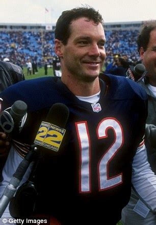 We would like to show you a description here but the site won't allow us. Ex-NFL quarterback Erik Kramer shoots himself in suicide 'over injury' | Daily Mail Online