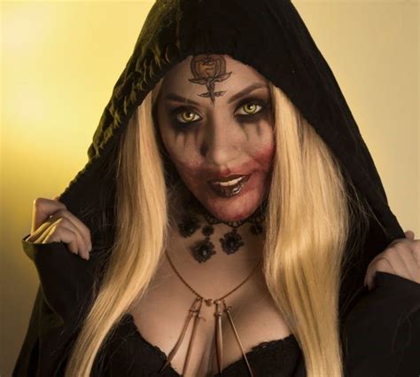 The tall, vampire lady from resident evil village took the internet by storm, so of course people have started dressing up as her. Resident Evil Village's Daniela Dimitrescu Cosplay Places ...