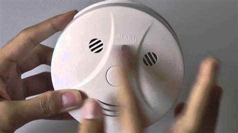 Carbon monoxide detectors fall into three categories: REVIEW: Alert Plus Combination Carbon Monoxide Smoke Alarm ...