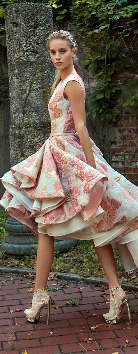 Whether you're looking to pull off a modern or vintage style, a short wedding dress can be customised with lace (above) this short wedding dress created from white tulle paired with a gold sequin bustier by designer ouma made. Galia Lahav Fall 2017 Wedding Dresses - Le Secret Royal II ...