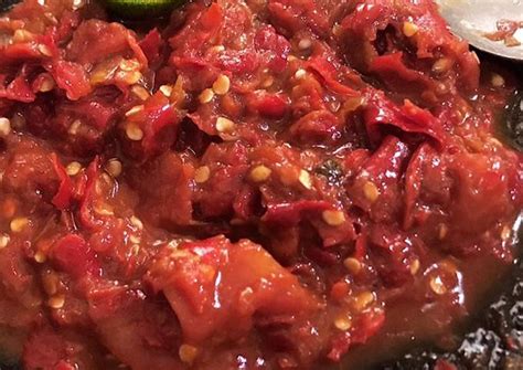 Penggunaan cabe dan bawang merah sebenernya sesuai selera saja yaa 😃 #pekanposbar_sambalnusantara #cookpadcommunity_yogyakarta Resep Sambal Mentah Mantap : Resep Sambal Bawang Teri Asin ...