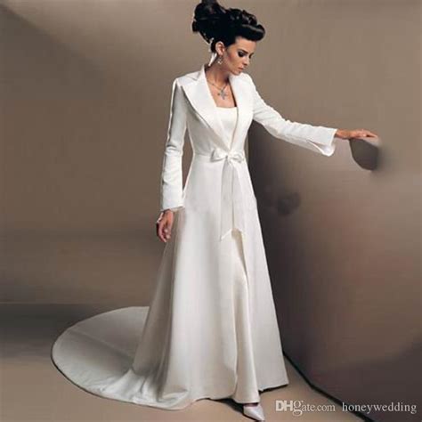 Attending a casual wedding in the fall or winter? 2020 Long Sleeve Satin Bridal Jacket Ivory Wedding Cloak ...