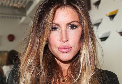 Rachel uchitel is known for her 2009 scandal with tiger woods, which she'll open up about in the golf legend's upcoming documentary 'tiger.' learn more about rachel, who's ready to move past the affair. Rachel Uchitel to undergo brain surgery | Page Six