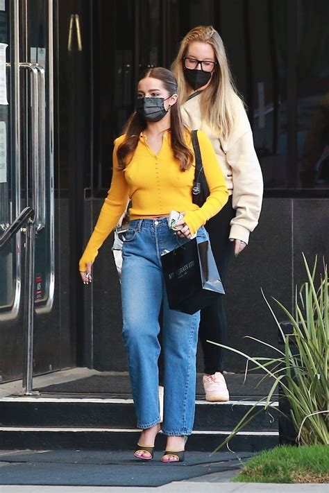 Addison rae is simply saving you the trouble. ADDISON RAE Out in Beverly Hills 01/14/2021 - HawtCelebs