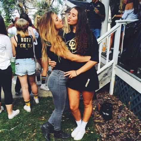 In this wild party we get to see this group of girls having a great time with male strippers. College Girls Are Crazy, Fun And Sexy (37 pics)