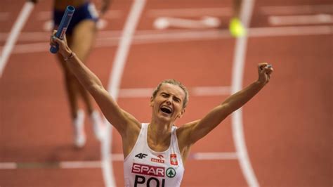 Kobieca sztafeta 4x400 m pokazała w piątek, że tkwi w niej moc. Złoto sztafety 4x400 metrów kobiet [WIDEO, ZDJĘCIA ...