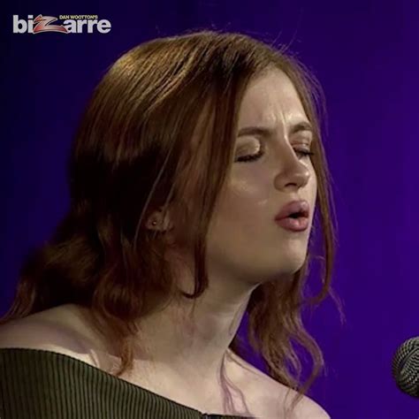 Julia set 8 + video 8 (hd) filename: The Irish Post - Vault Session - Maisie Smith | Facebook