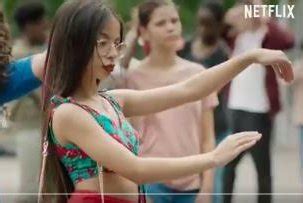 Cuties is a french drama movie written and directed by maïmouna doucouré. Watch: Children dance in Netflix trailer of Doucoure's ...