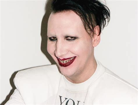 Творческий псевдоним взят из имён мэрилин монро и чарльза мэнсона (charles manson). Marilyn Manson Now 2020 / Marilyn Manson Net Worth 2020 Age Height Weight Wife Kids Bio Wiki ...
