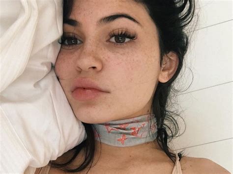 Doch kylie (19) scheint neuerdings genug von farbe und co. Süße(s) Sprösschen: Kylie Jenner mal ganz ungeschminkt ...