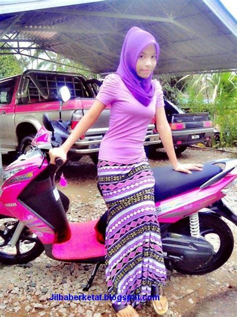 Gadis cantik in english gadis cantik di malaysia gadis cantik tangkap ikan gadis cantik dalam bahasa sabah gadis. jilbabseksi on Twitter: "Jilbab Semok Narsis | jilbab seksi http://t.co/V8XQuLu7k7 http://t.co ...
