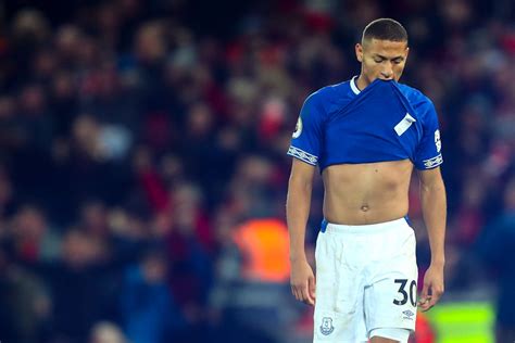 Marco alexandre saraiva da silva (european portuguese: Marco Silva should consider moving Richarlison back out ...