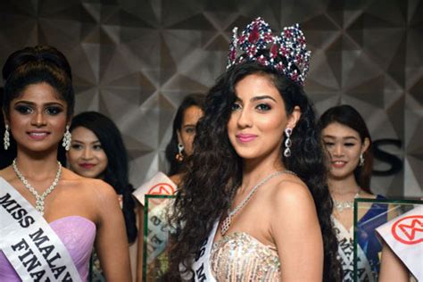 Miss malaysia represents malaysia in the big four international beauty pageants to select malaysian representatives at miss universe, miss world, miss international, miss earth.the winners of the national pageants are selected at different competitions as each is owned by a different organisation. Miss Malaysia World 2016 Will Wear Crown worth US$1.1 ...