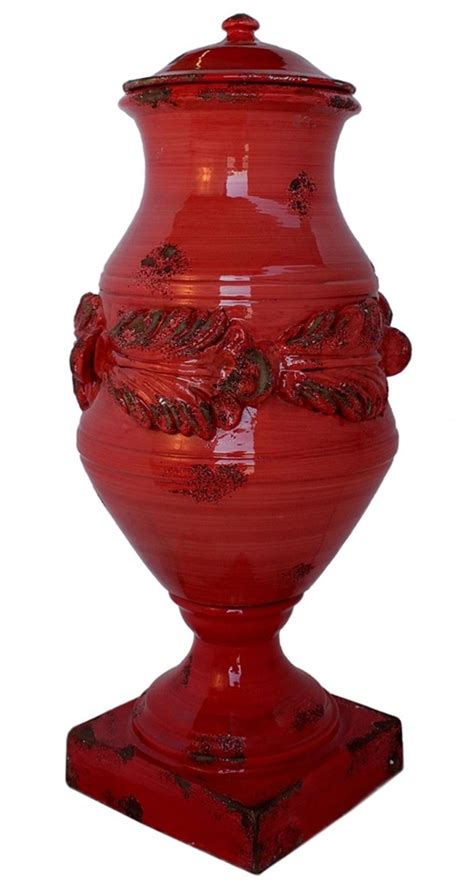 All items are inspected before leaving the warehouse. High Quality Furniture, Museo Vase.