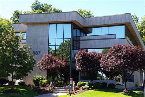 Searching homes for sale in river edge, nj has never been more convenient. 887 Kinderkamack Rd, River Edge, NJ 07661 - Office Space ...